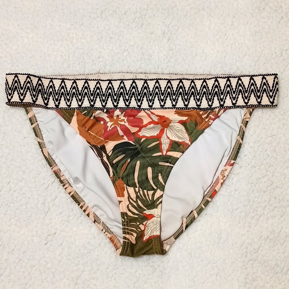 Venus Bikini bottom
